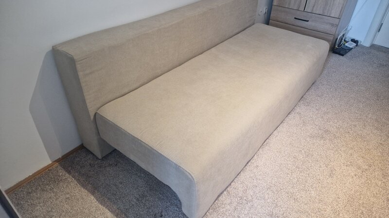 Vand canapea extensibila, dulap haine, biblioteca, comoda, set masa+scaune